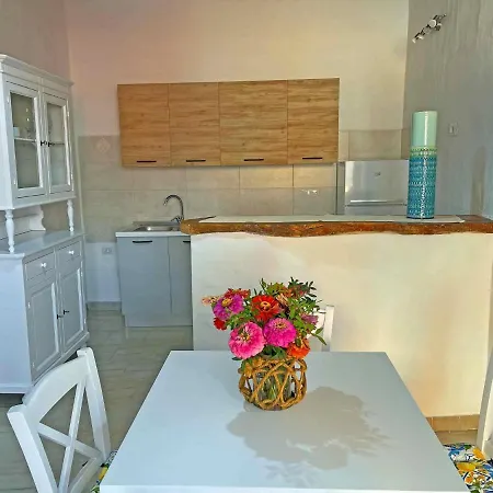 La Rosa Dei Venti Apartment *